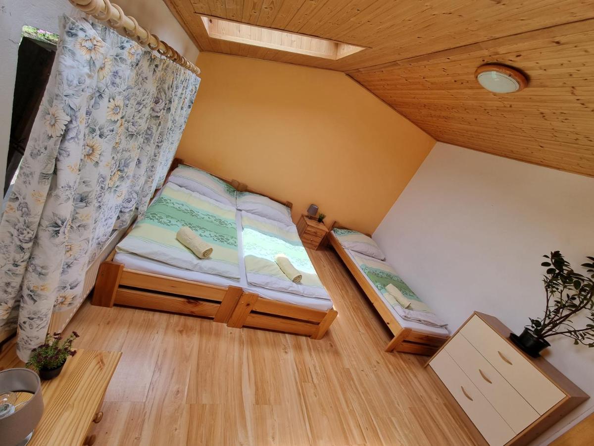 Ubytovani - Cerna Hora II Svoboda nad Úpou Exterior foto